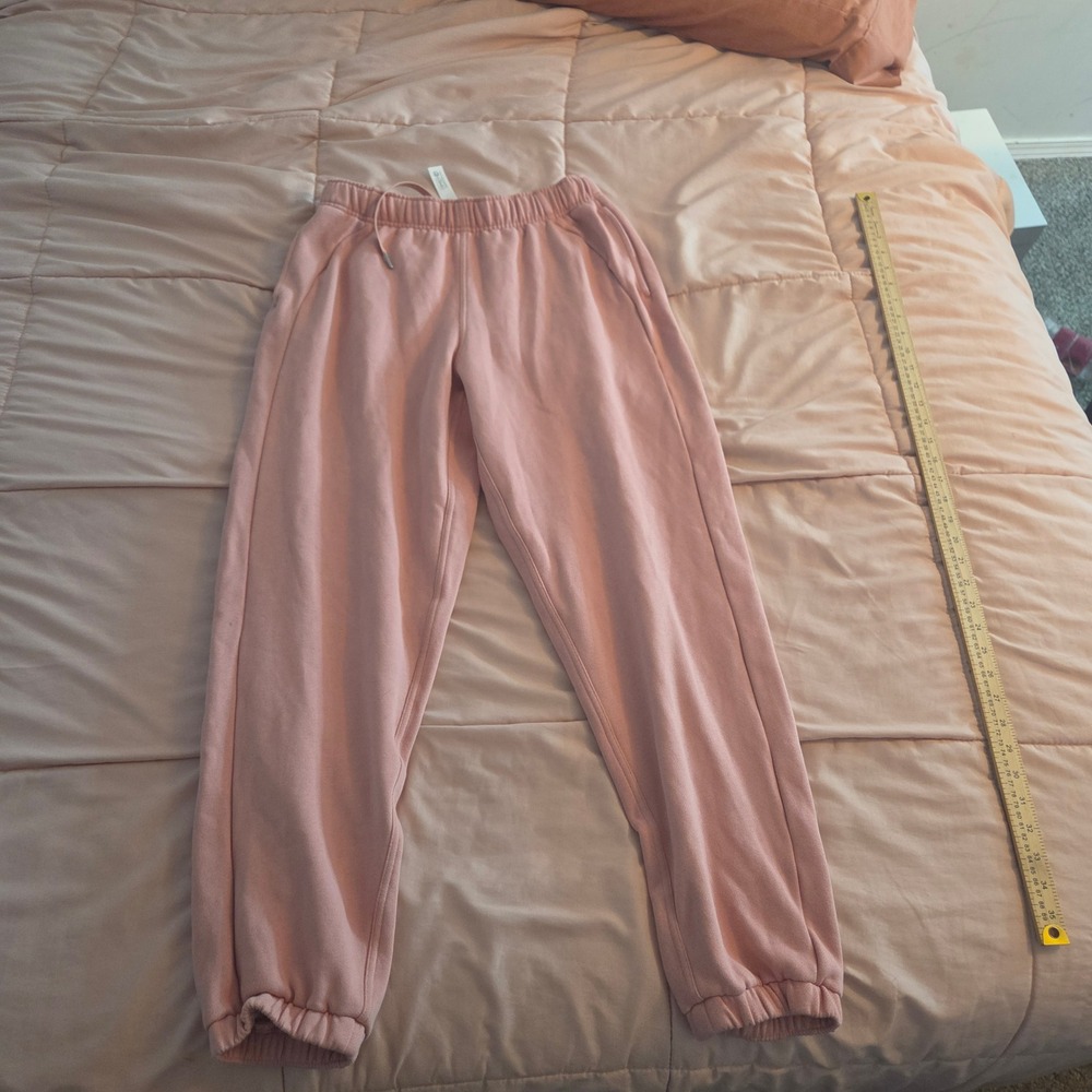 Lululemon Scuba High-Rise Jogger Pink Cotton Blend Fleece Sweatpants Medium